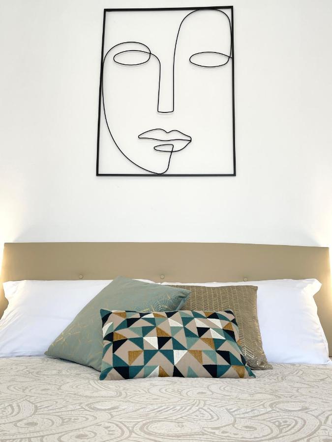 Trani Suite - Moro 10 Екстер'єр фото