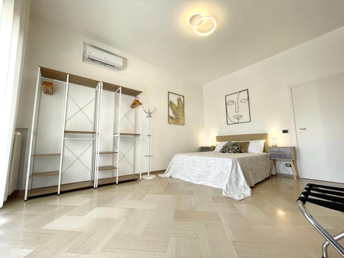 Trani Suite - Moro 10 Екстер'єр фото